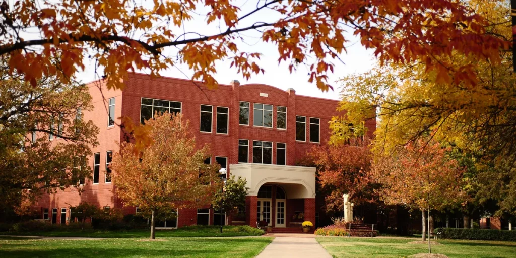 Choosing a College for a Successful Career College