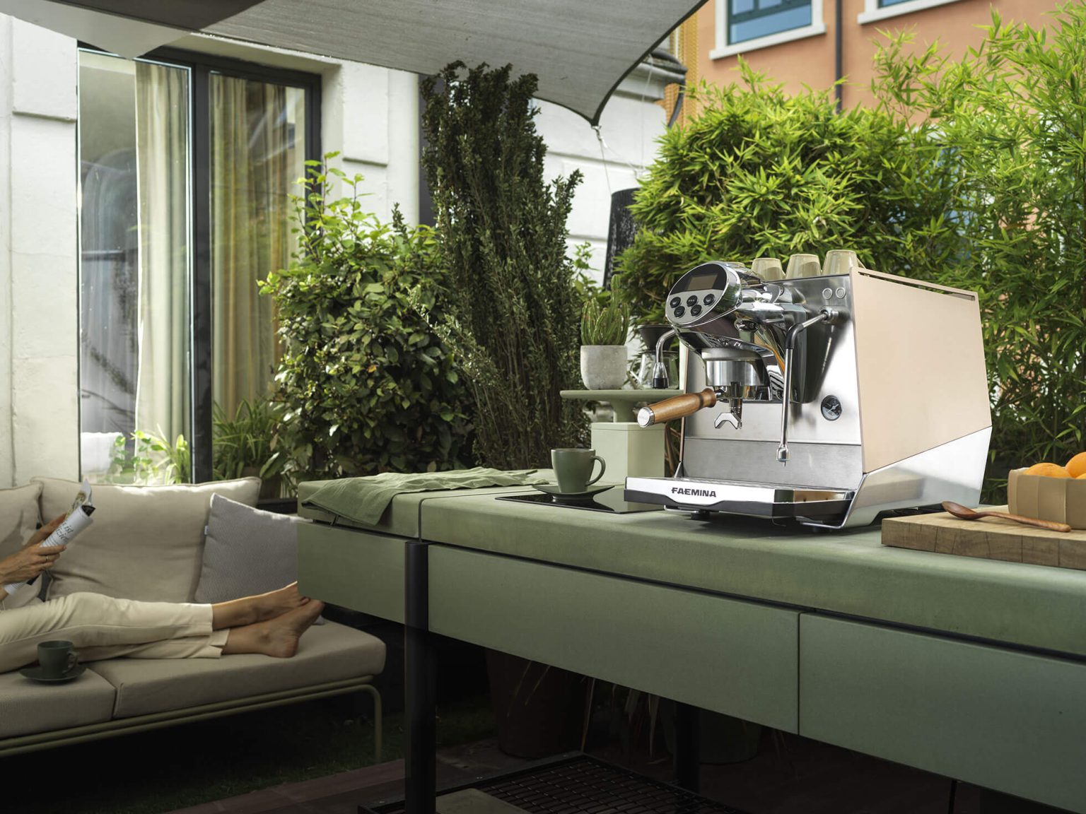 Bringing the Café to Your Kitchen: Where to Buy a Faemina Espresso Machine Faema Faemina home coffee machine